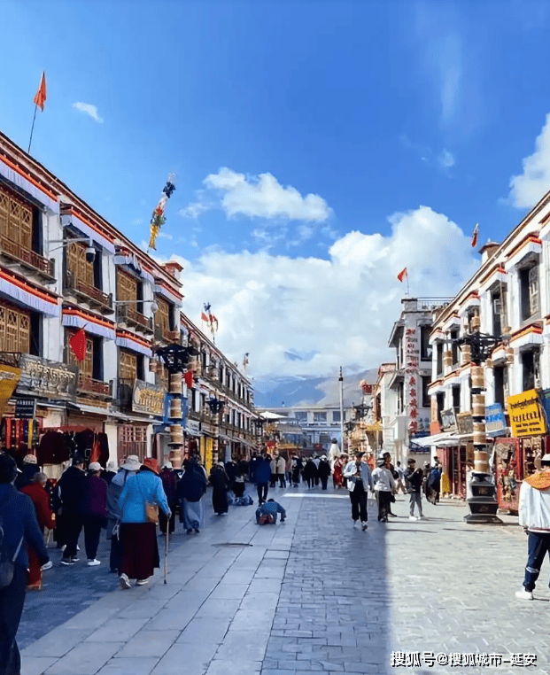 团私人定制游西藏精致小团报名热线澳门新葡京网站西藏5天4晚品质(图1) 团私人定制游西藏精致小团报名热线澳门新葡京网站西藏5天4晚品质(图1)